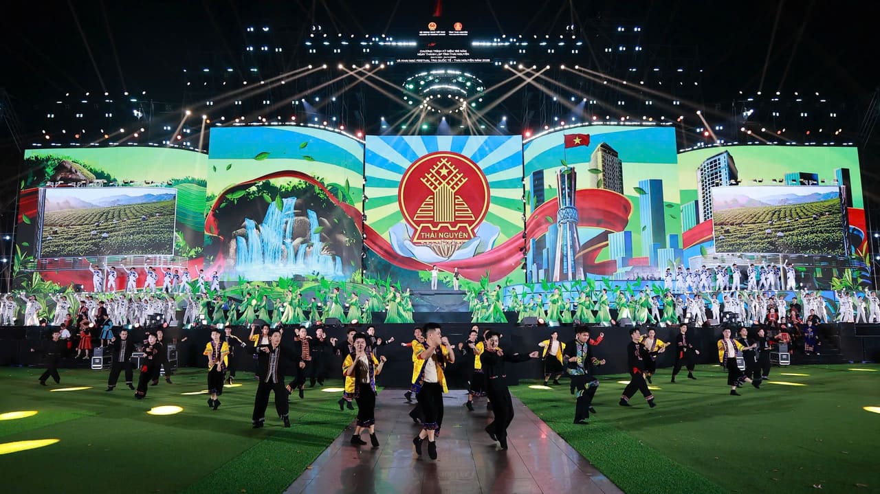 Đại diện HATA tham dự chương trình khai mạc Festival Trà Quốc tế Thái Nguyên 2026